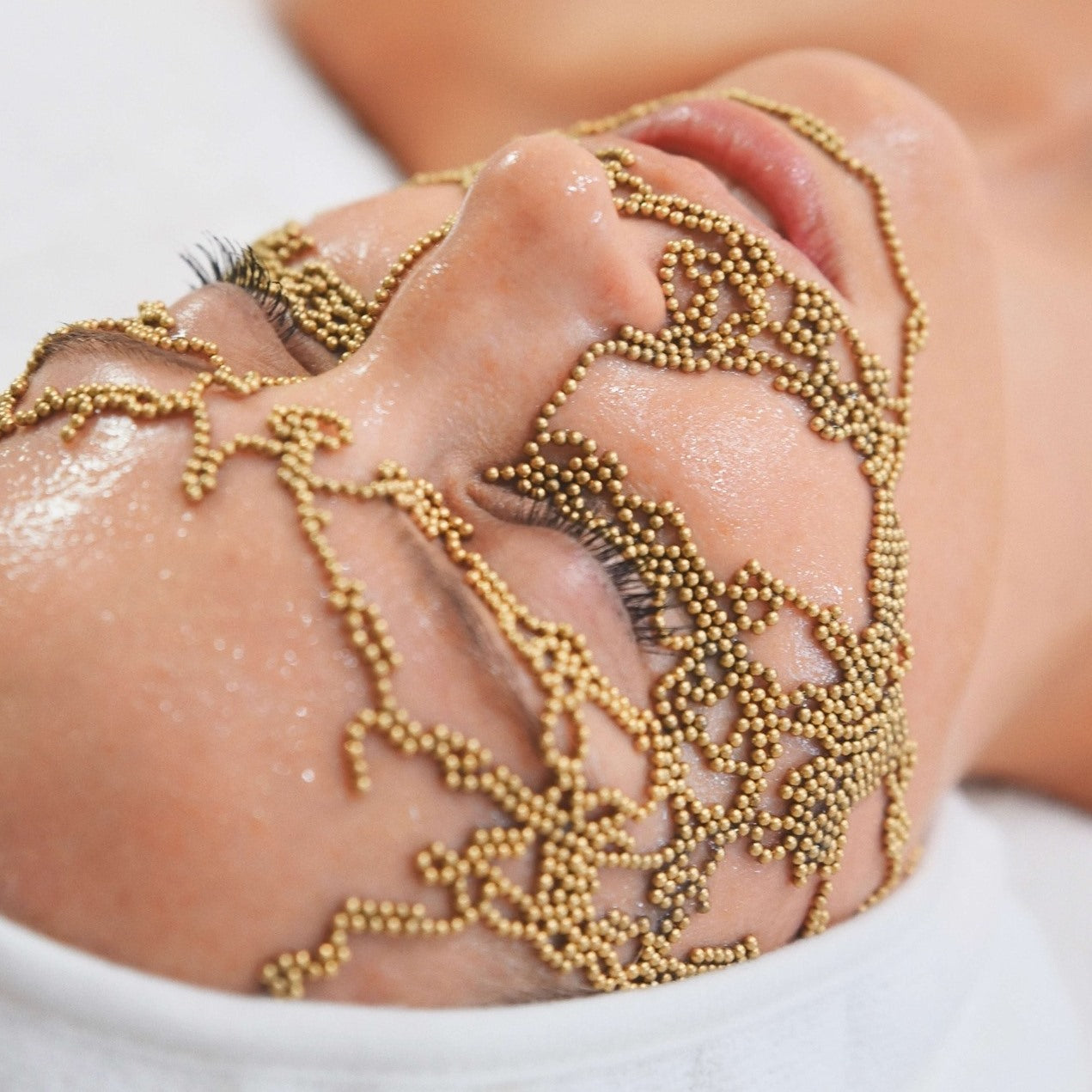 Qi Beauty Lift with Energy Therapy & Vital Air